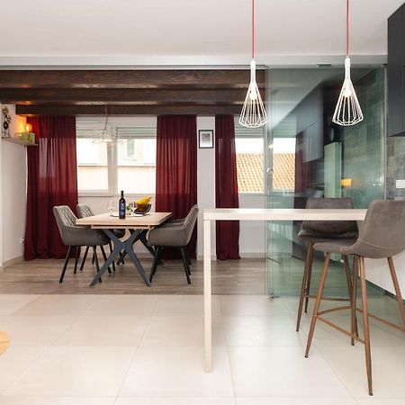 Apartment Tula Шибеник Экстерьер фото