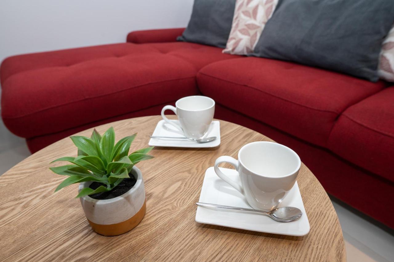 Apartment Tula Шибеник Экстерьер фото