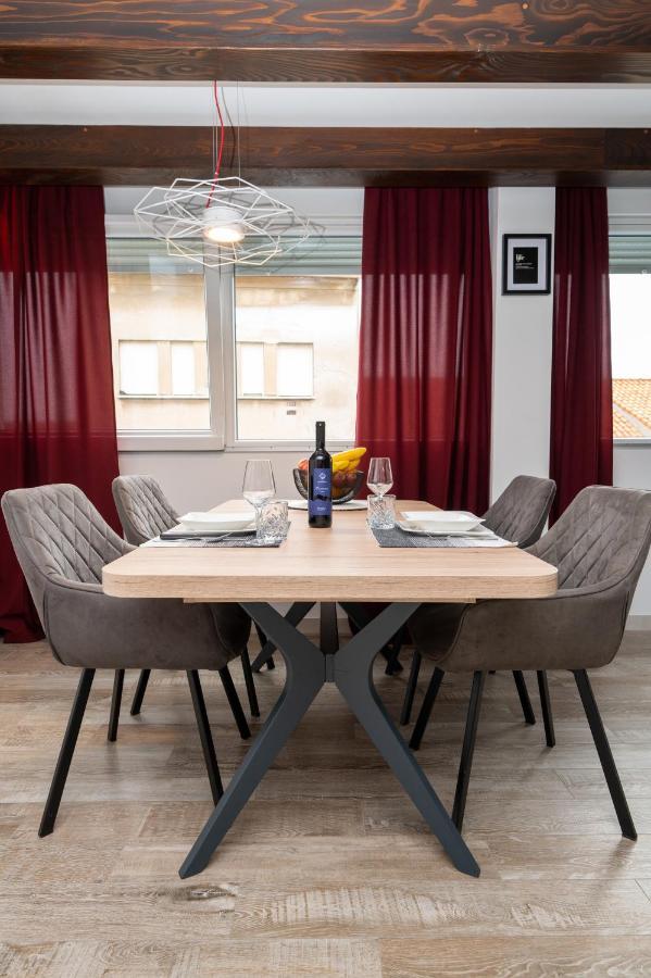Apartment Tula Шибеник Экстерьер фото